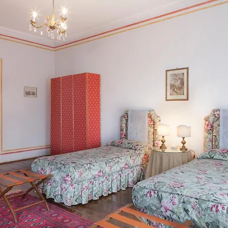 Castello Di * רונקאדה