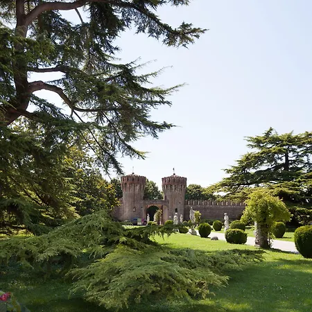 Castello Di רונקאדה