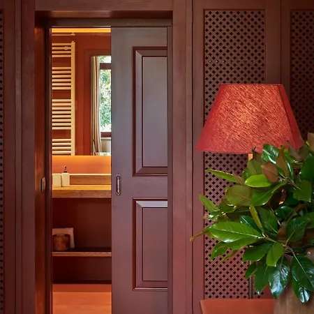 Castello Di 乡村民宿 容卡德