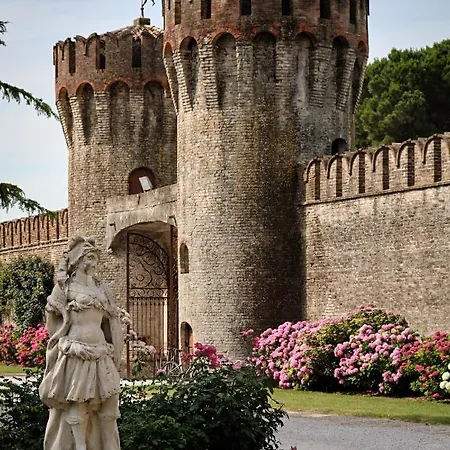 Castello Di *