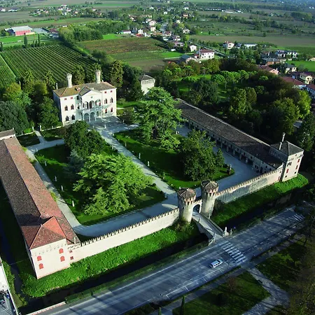Country house Castello Di Roncade