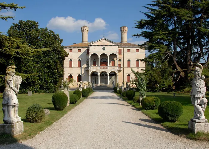 Castello Di Casa di campagna *